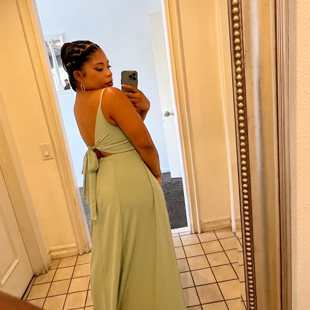 Elegant Green Maxi Dress
